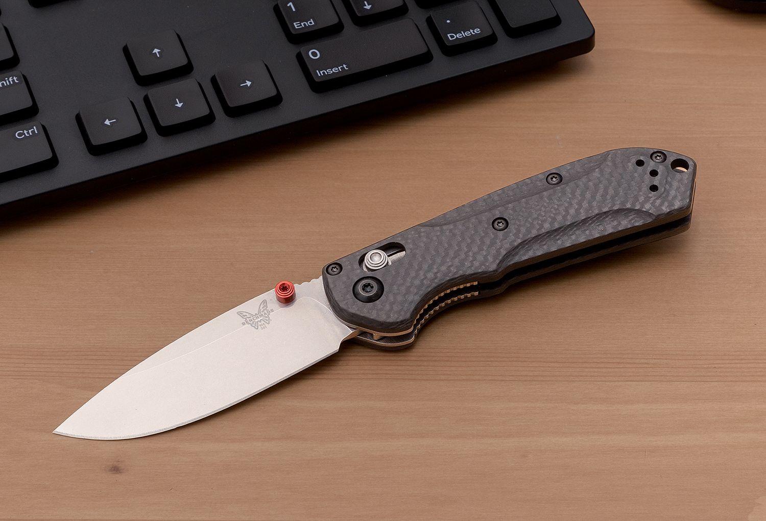 Benchmade - 565-1 - Mini Freek - Folding Knife - S90V Stonewash Drop Point - Carbon Fiber - Black - Image 9