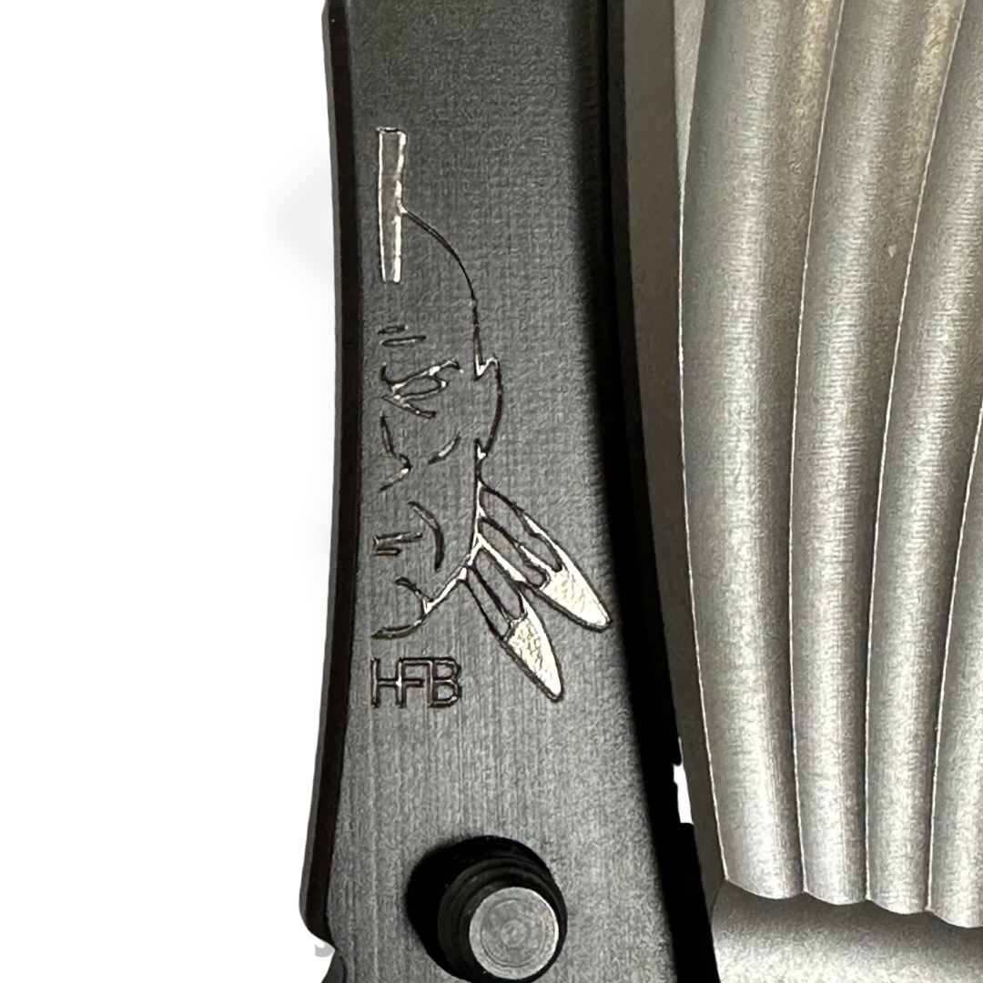 Half Face Blades - HFBCROFOL - Crow - Folding Knife - S45VN Coated Clip Point - Titanium - Gray - Image 3