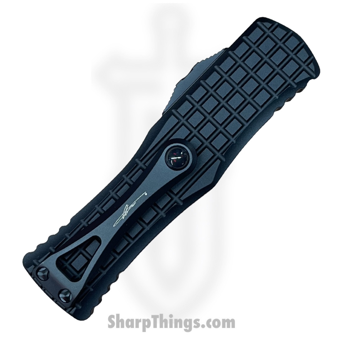 Microtech - 702-2TFRS - Hera Tactical - OTF Auto - M390 Two Tone Dagger - 6061-T6 Aluminum/Frag - Black - Image 3