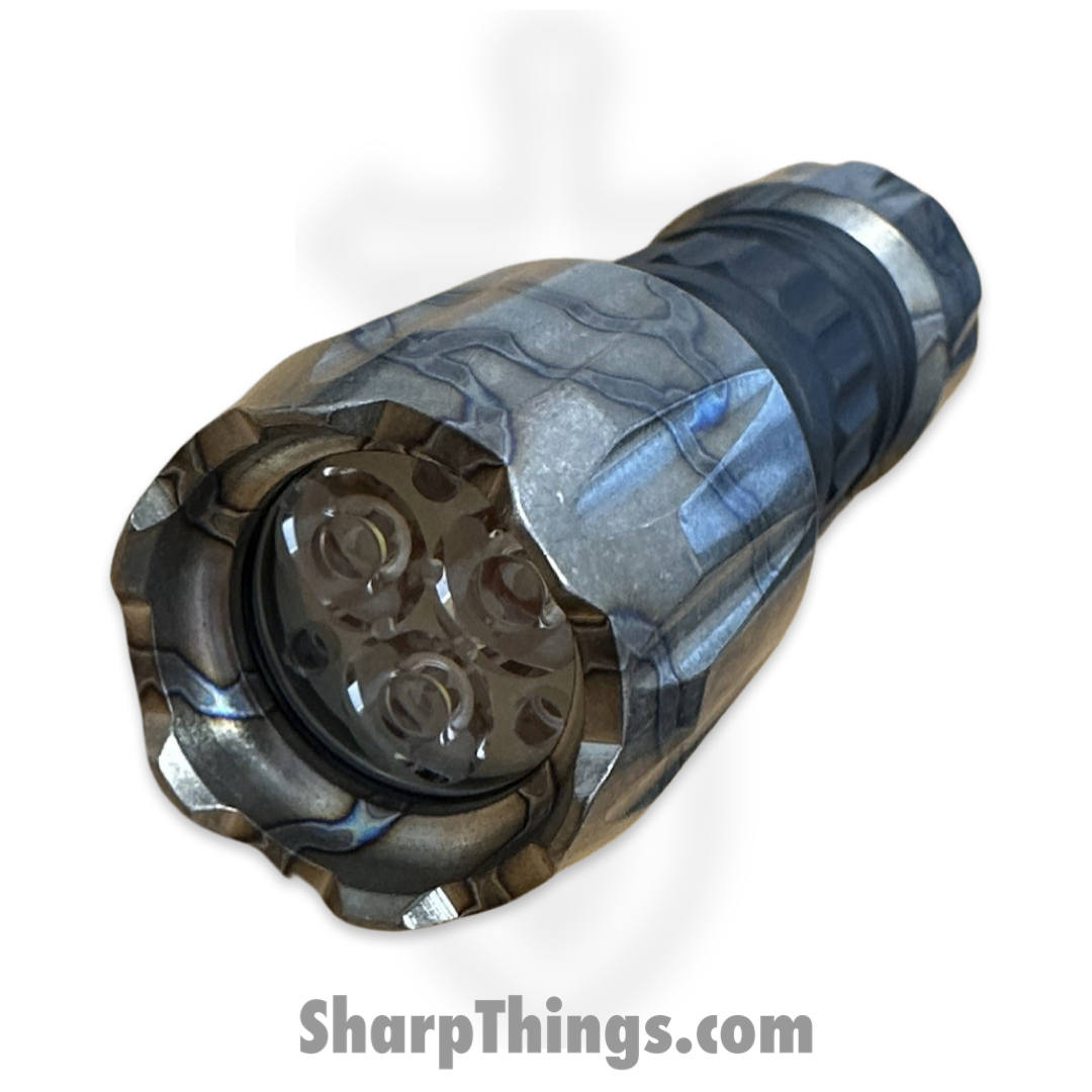 Heretic Knives - H090-BLK-FLT - Hyperion Flashlight - 1200Ln - Flamed Ti - Black - Image 2