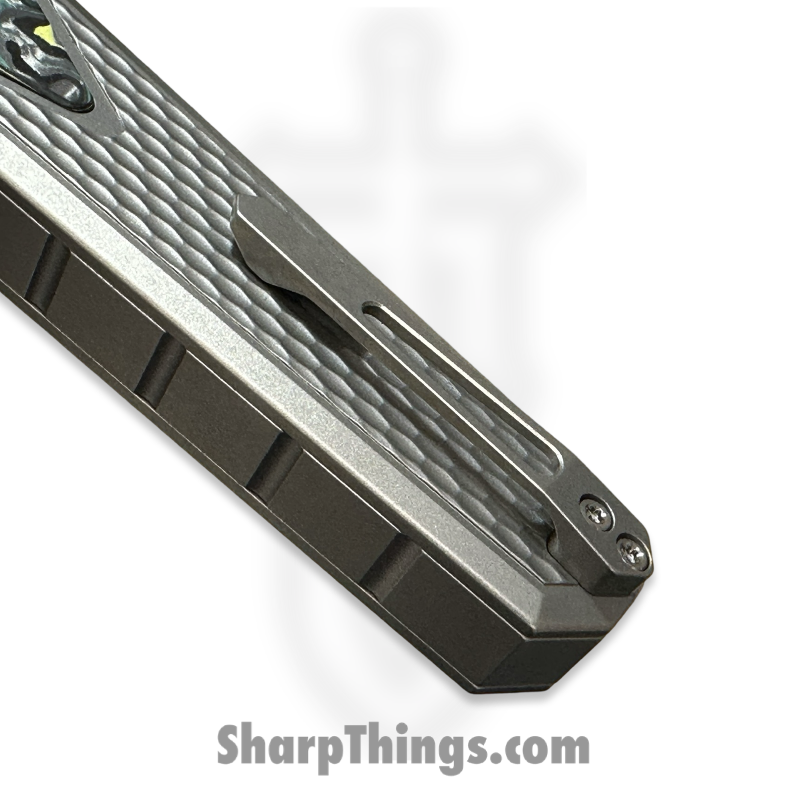 Remette - ZL101A2 - RT Swordfish - OTF Gravity Knife - Clip Point M390 Satin/Blasted - Sleek Jigged Titanium w Carbon Fiber Inlay - Gray - Image 5