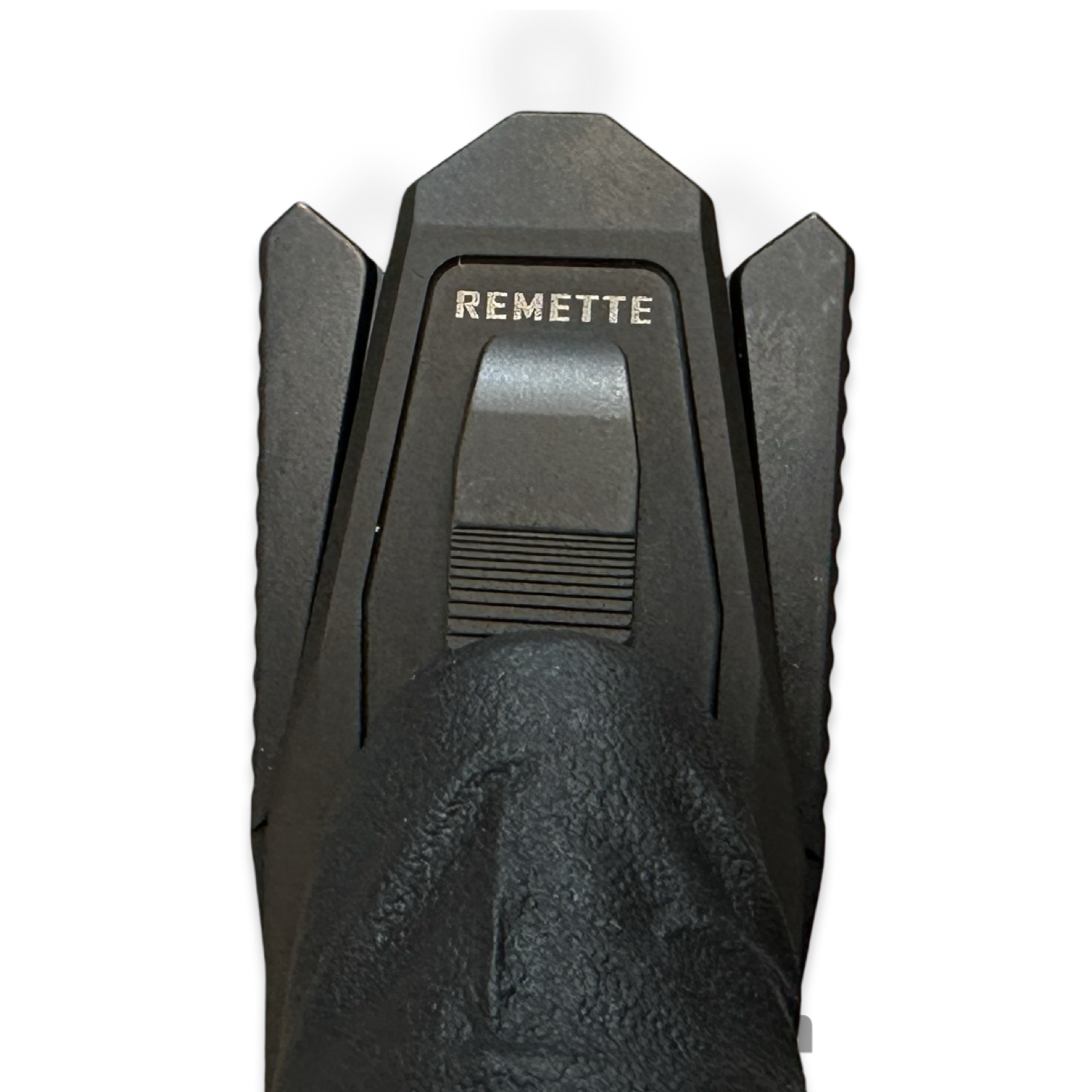Remette - ZL101A6 - RT Swordfish - OTF Gravity Knife - Black Pearl DLC M390 Tanto - Sleek Style - Jigged Titanium w Carbon Fiber Inlay - Black - Image 10