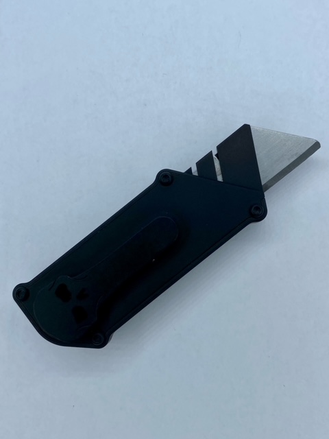Chaves Knives - CHUBSLIPBLK - C.H.U.B. Slipper - Folding Knife - Chaves Handy Utility Blade - Titanium - Black - Image 16